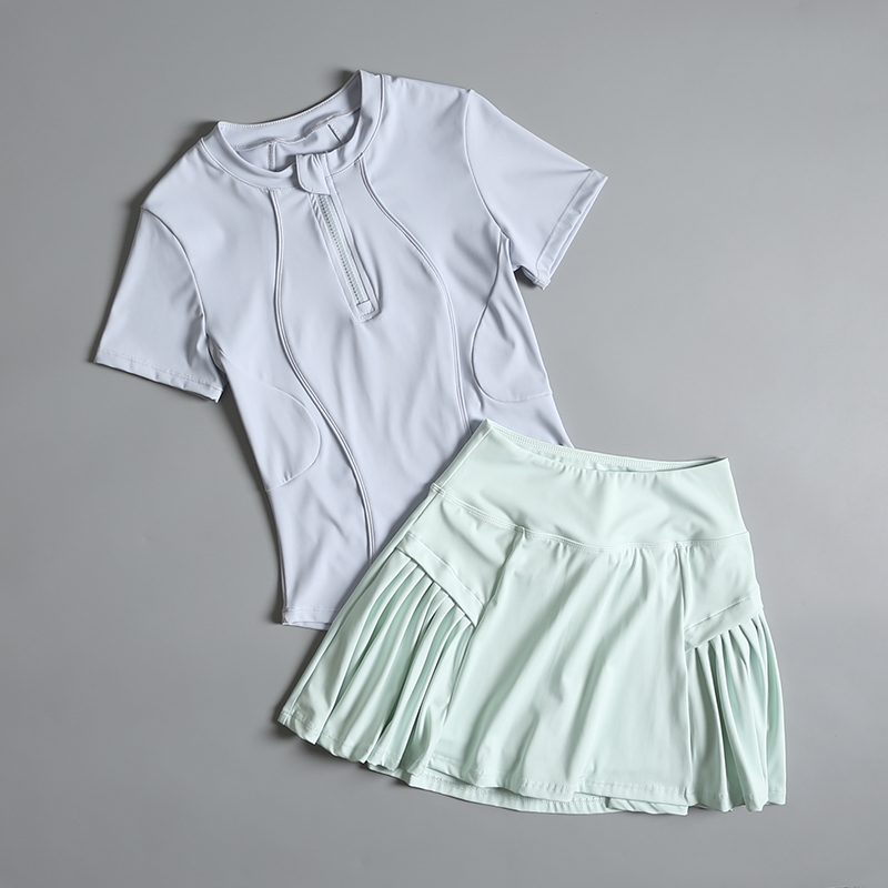 Running sports suit for women  - đánh giá và giá Badminton Question